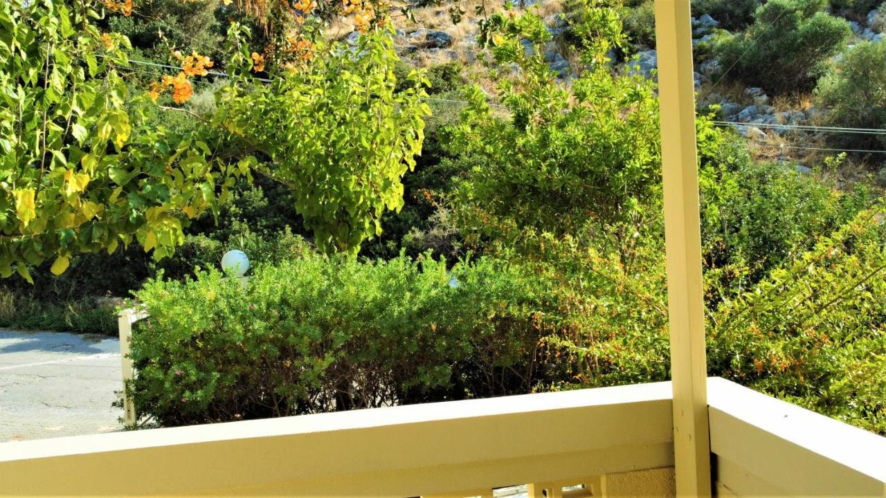 Villiana Holiday Apartments สตาลีดา ภายนอก รูปภาพ