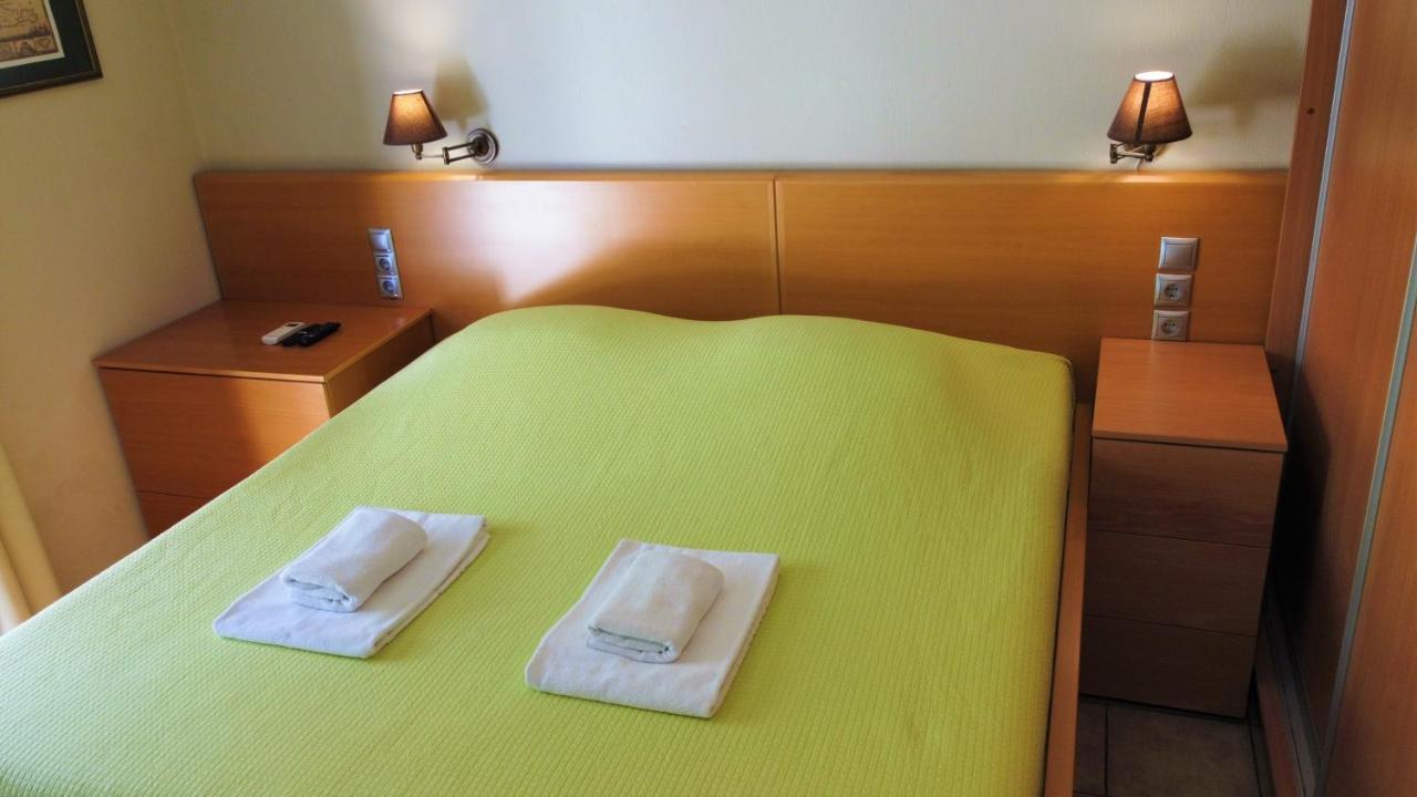 Villiana Holiday Apartments สตาลีดา ภายนอก รูปภาพ