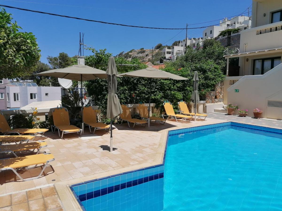 Villiana Holiday Apartments สตาลีดา ภายนอก รูปภาพ