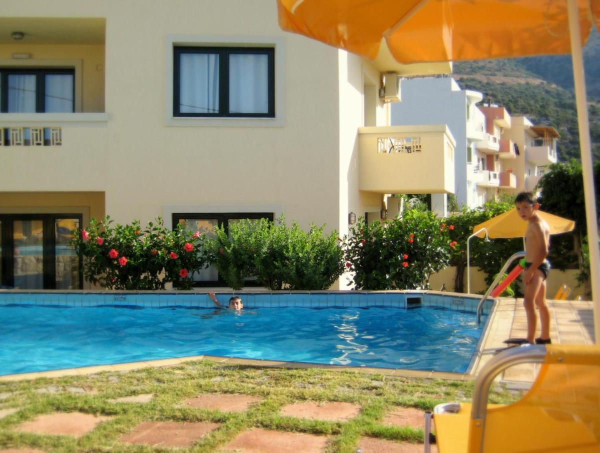 Villiana Holiday Apartments สตาลีดา ภายนอก รูปภาพ