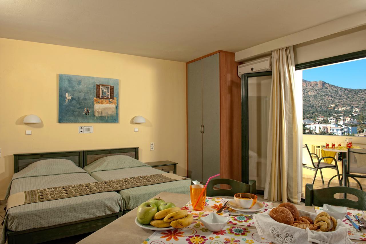 Villiana Holiday Apartments สตาลีดา ภายนอก รูปภาพ